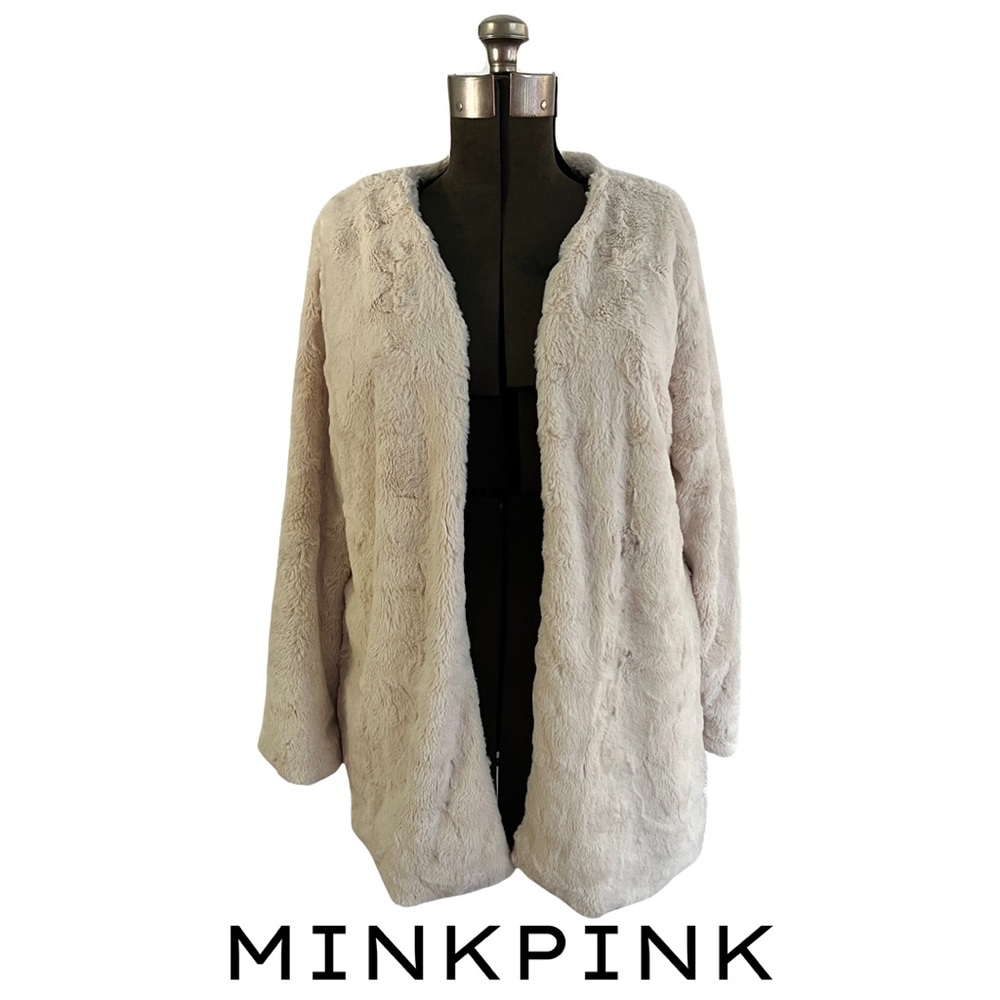 MINKPINK FAUX FUR CREAM JACKET WITH POCKETS & BLK/WHT POLKA DOT LINING - SZ M